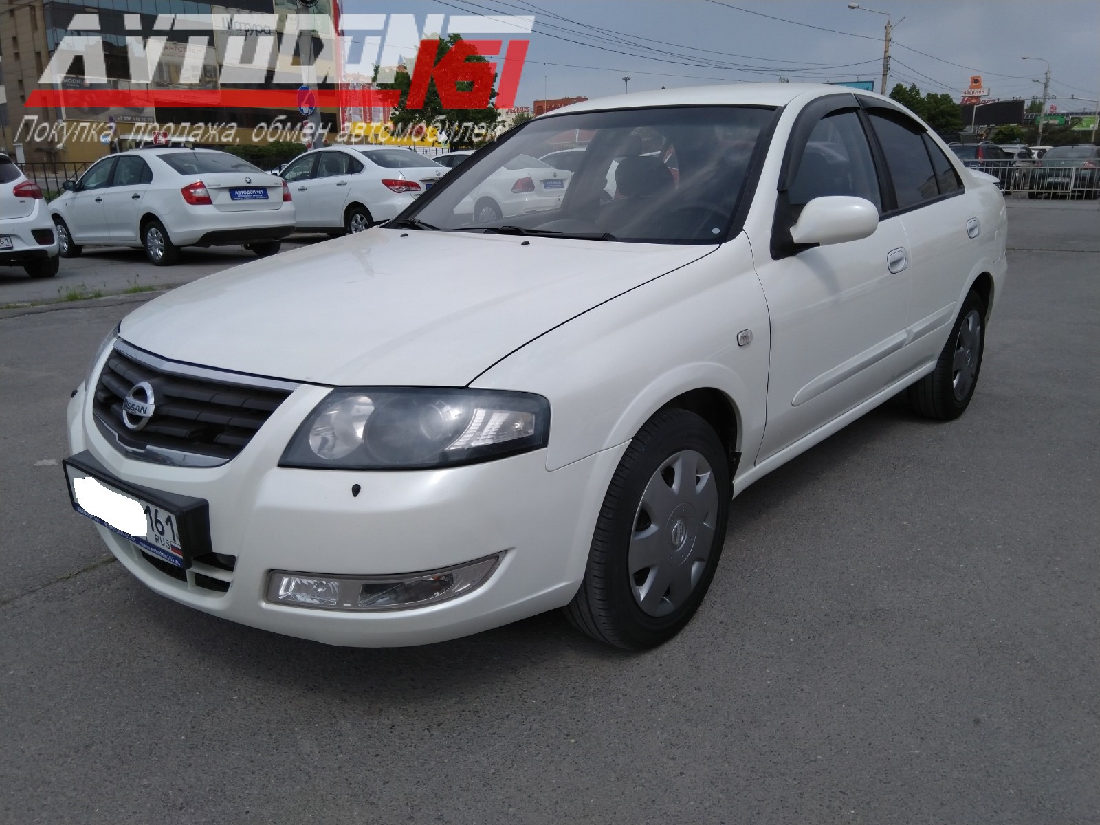 Nissan Almera